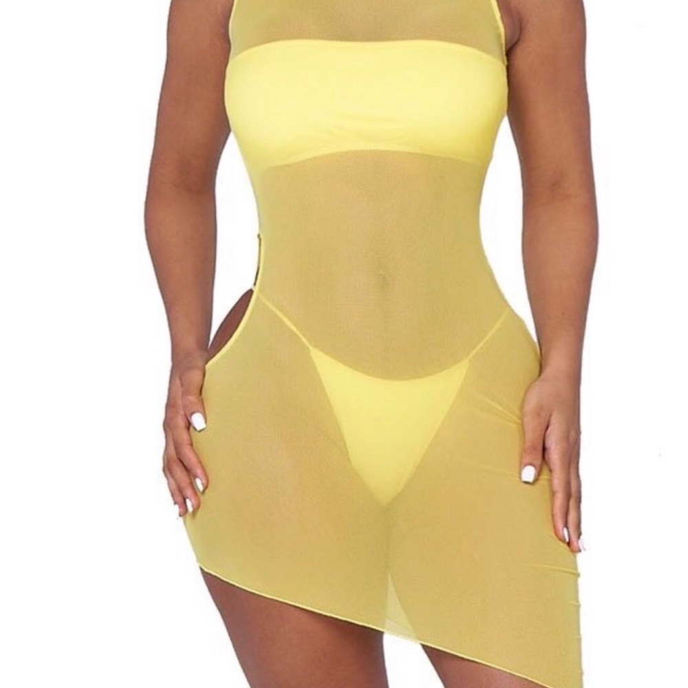 Resort Ready Set Yellow - Picture 4 of 9